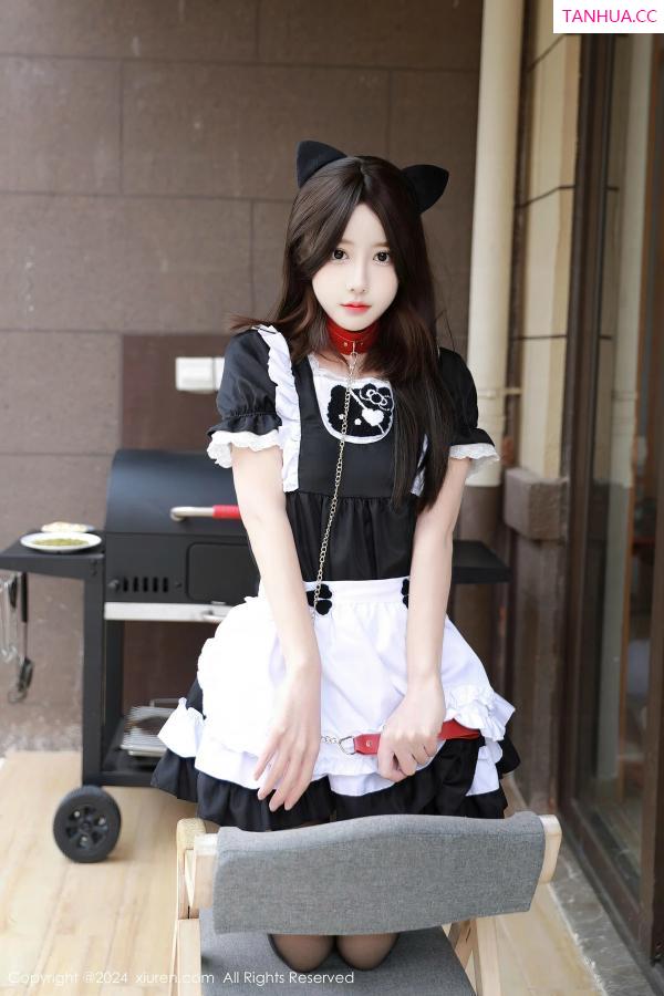   [XiuRen]高清写真图 2024.04.07 No.8351 桃妖夭 黑丝美腿第17张图片